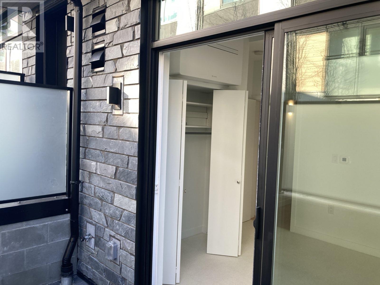 128 650 E 2 Street, North Vancouver, British Columbia  V7L 1E3 - Photo 9 - R2861384