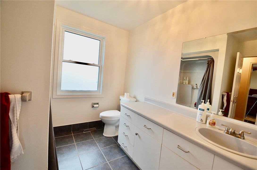 4 Grange Crescent, Niagara-On-The-Lake, Ontario  L0S 1J0 - Photo 22 - H4188487