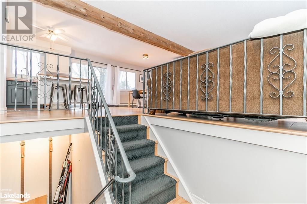 17 Hill Top Drive, Penetanguishene, Ontario  L9M 1H7 - Photo 5 - 40557324