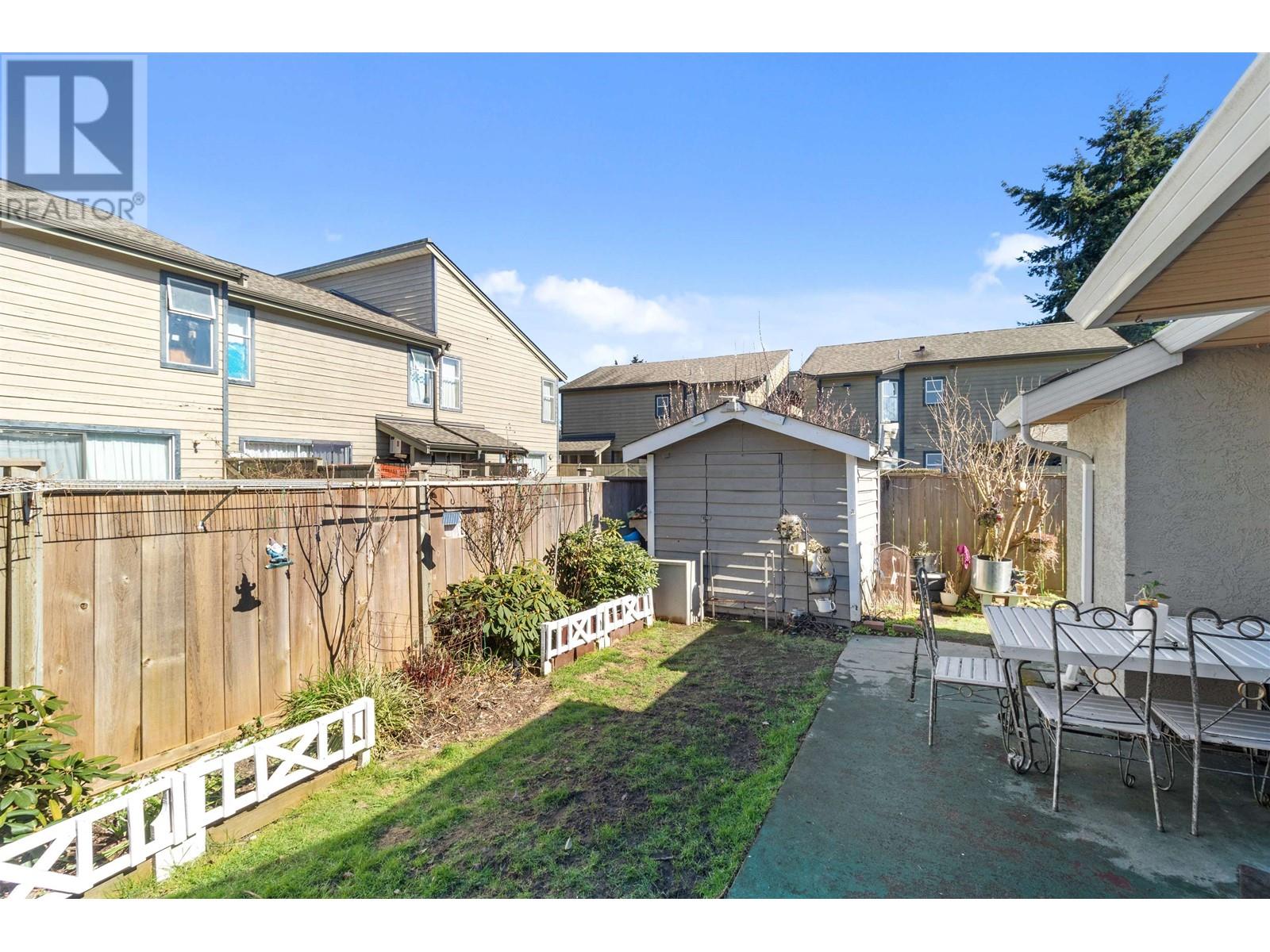 Listing Picture 19 of 21 : 14 12311 CAMBIE ROAD, Richmond / 烈治文 - 魯藝地產 Yvonne Lu Group - MLS Medallion Club Member