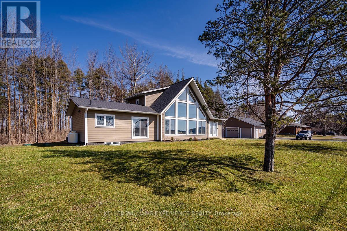 1783 County Road 6 S, Springwater, Ontario  L0L 1P0 - Photo 2 - S8158924