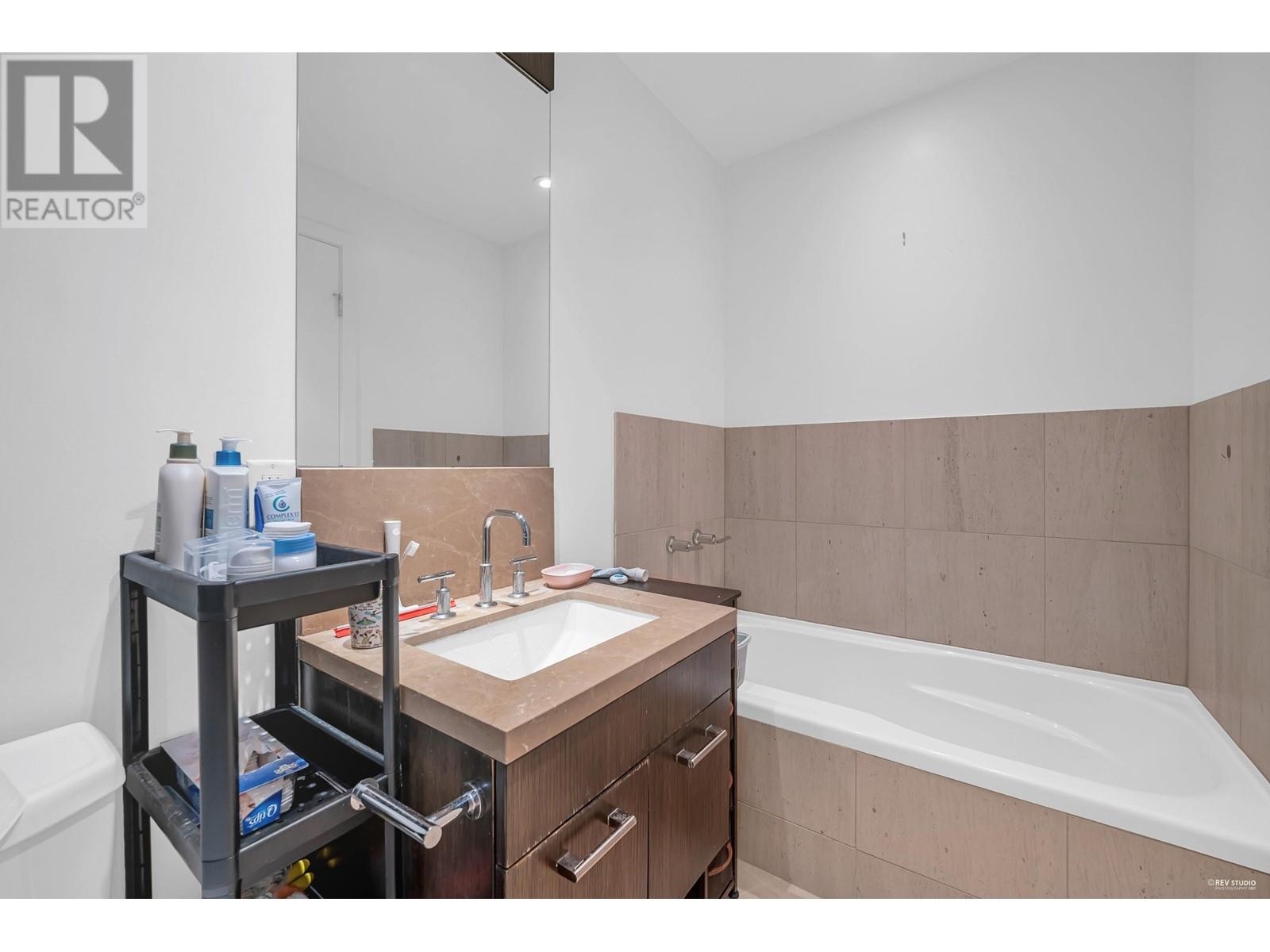 205 6093 Iona Drive, Vancouver, British Columbia  V6T 0B2 - Photo 17 - R2861396