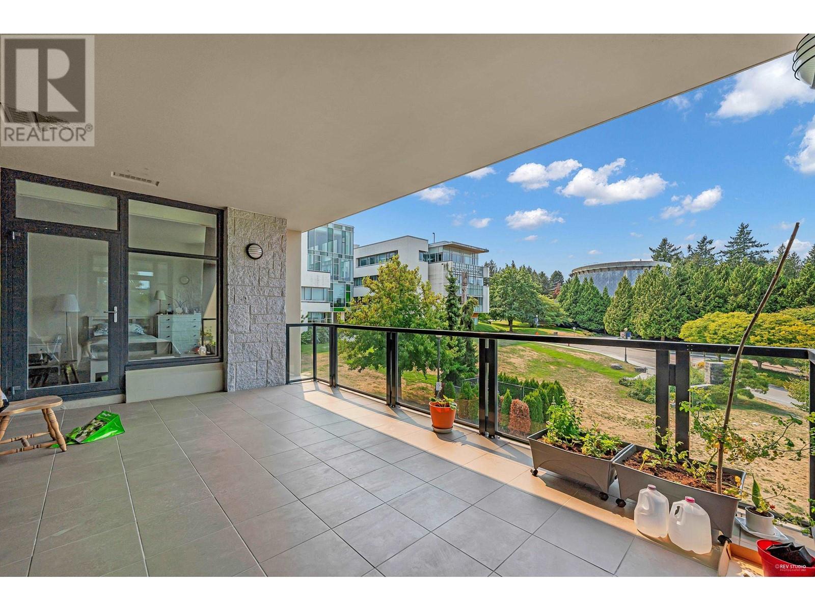 205 6093 Iona Drive, Vancouver, British Columbia  V6T 0B2 - Photo 23 - R2861396