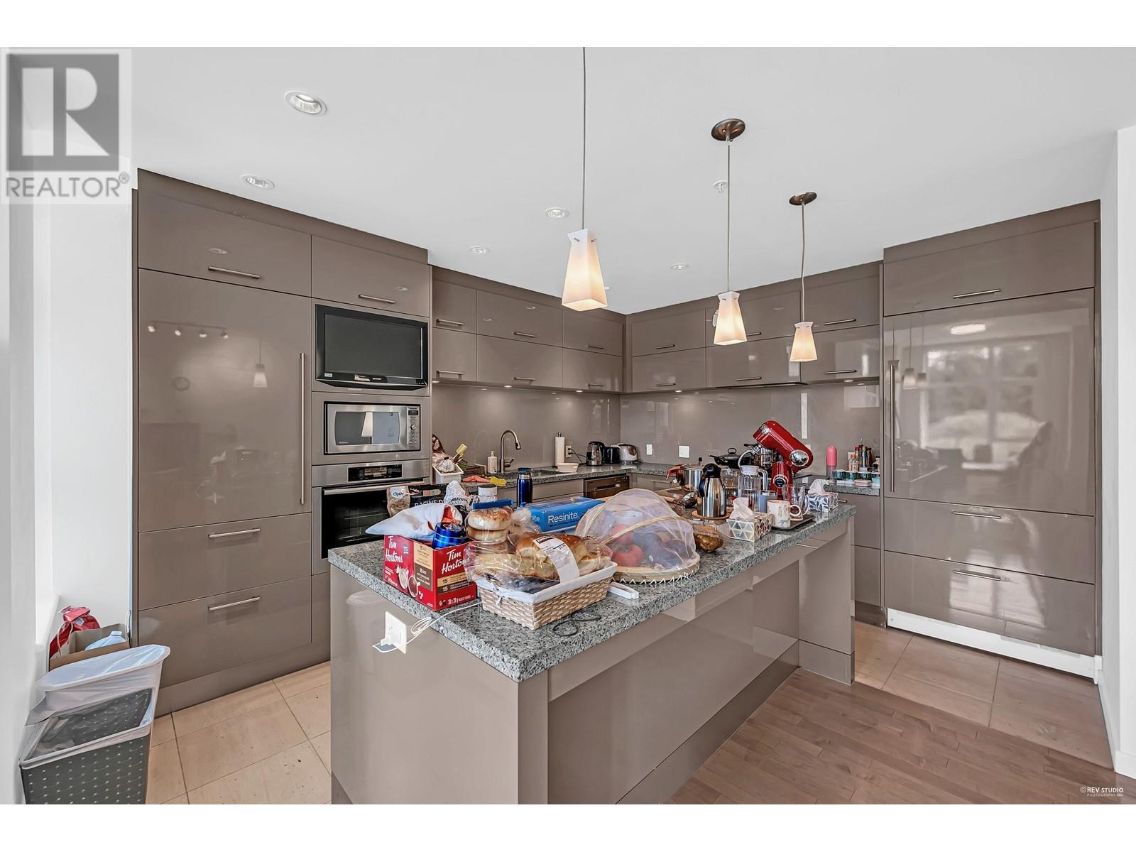 205 6093 Iona Drive, Vancouver, British Columbia  V6T 0B2 - Photo 6 - R2861396