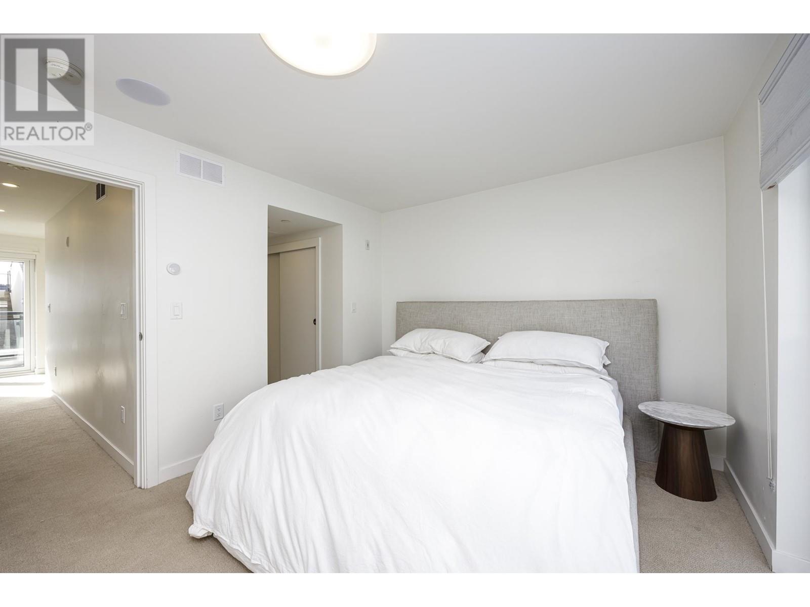 126 649 E 3rd Street, North Vancouver, British Columbia  V7L 1G6 - Photo 11 - R2861443