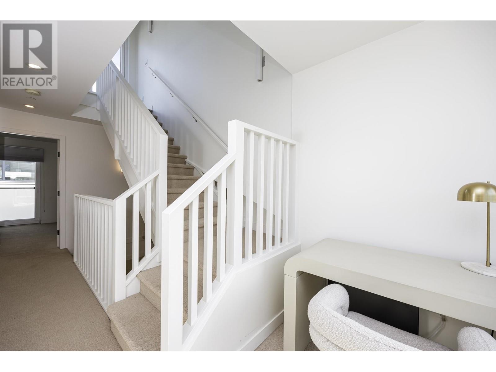 126 649 E 3rd Street, North Vancouver, British Columbia  V7L 1G6 - Photo 17 - R2861443