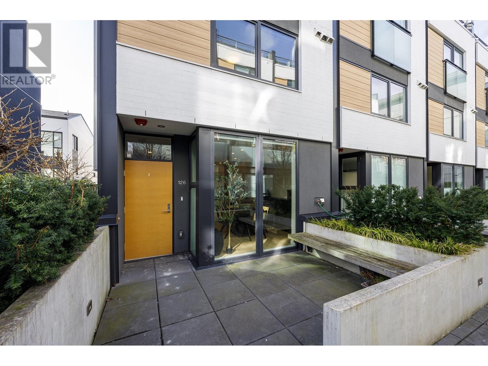 126 649 E 3rd Street, North Vancouver, British Columbia  V7L 1G6 - Photo 22 - R2861443