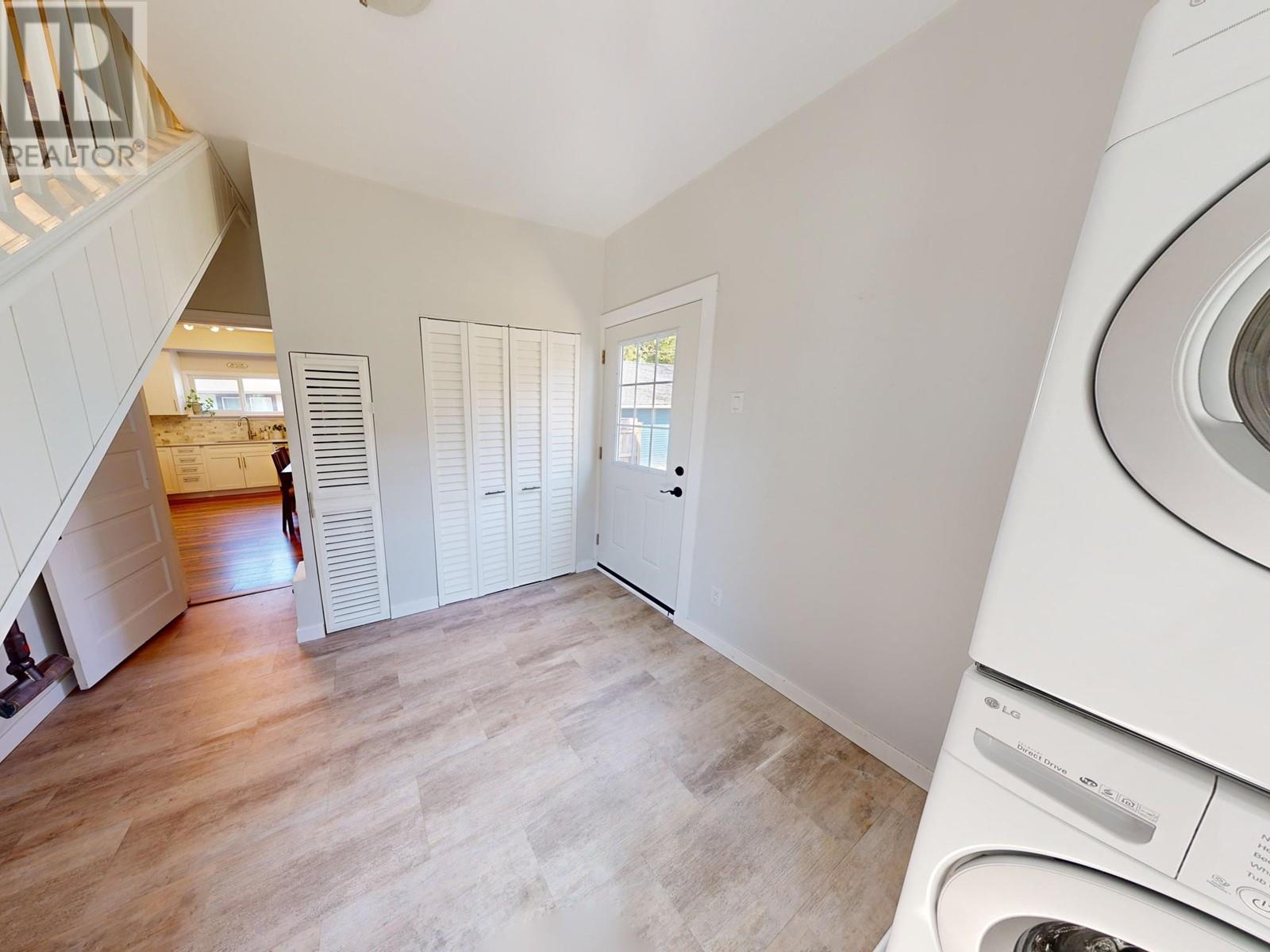 11338 Maple Crescent, Maple Ridge, British Columbia  V4W 3K2 - Photo 12 - R2861482