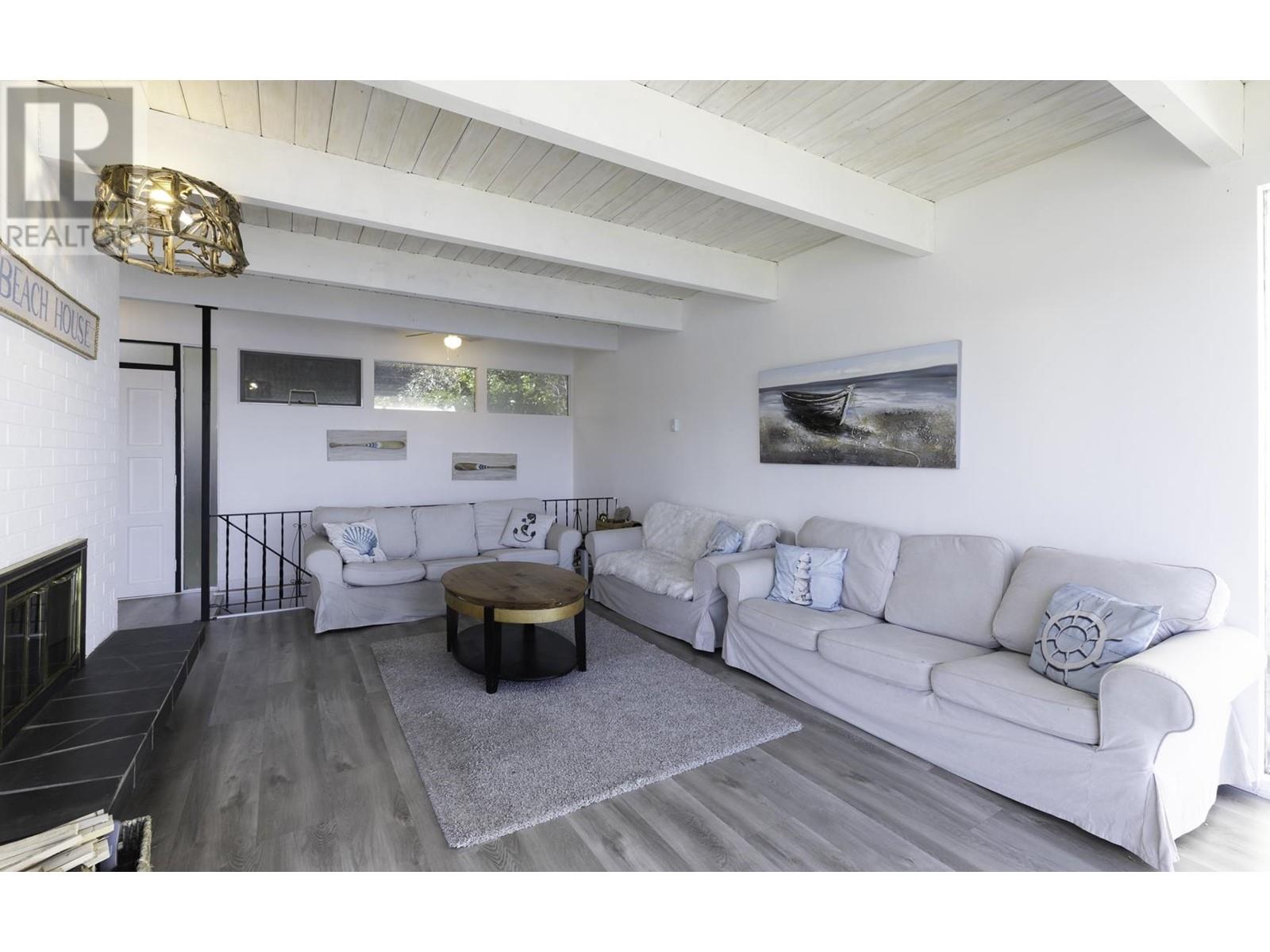 362 Avalon Drive, Gibsons, British Columbia  V0N 1V8 - Photo 17 - R2860048