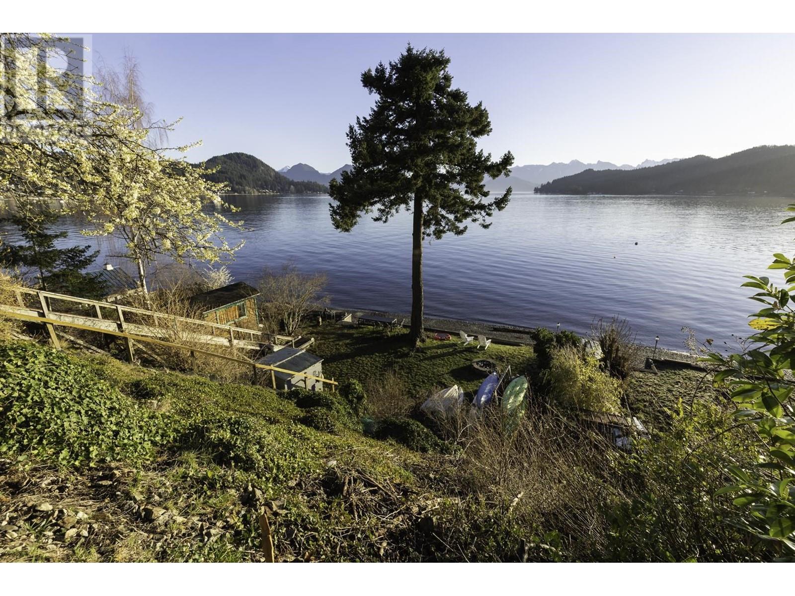 362 Avalon Drive, Gibsons, British Columbia  V0N 1V8 - Photo 32 - R2860048