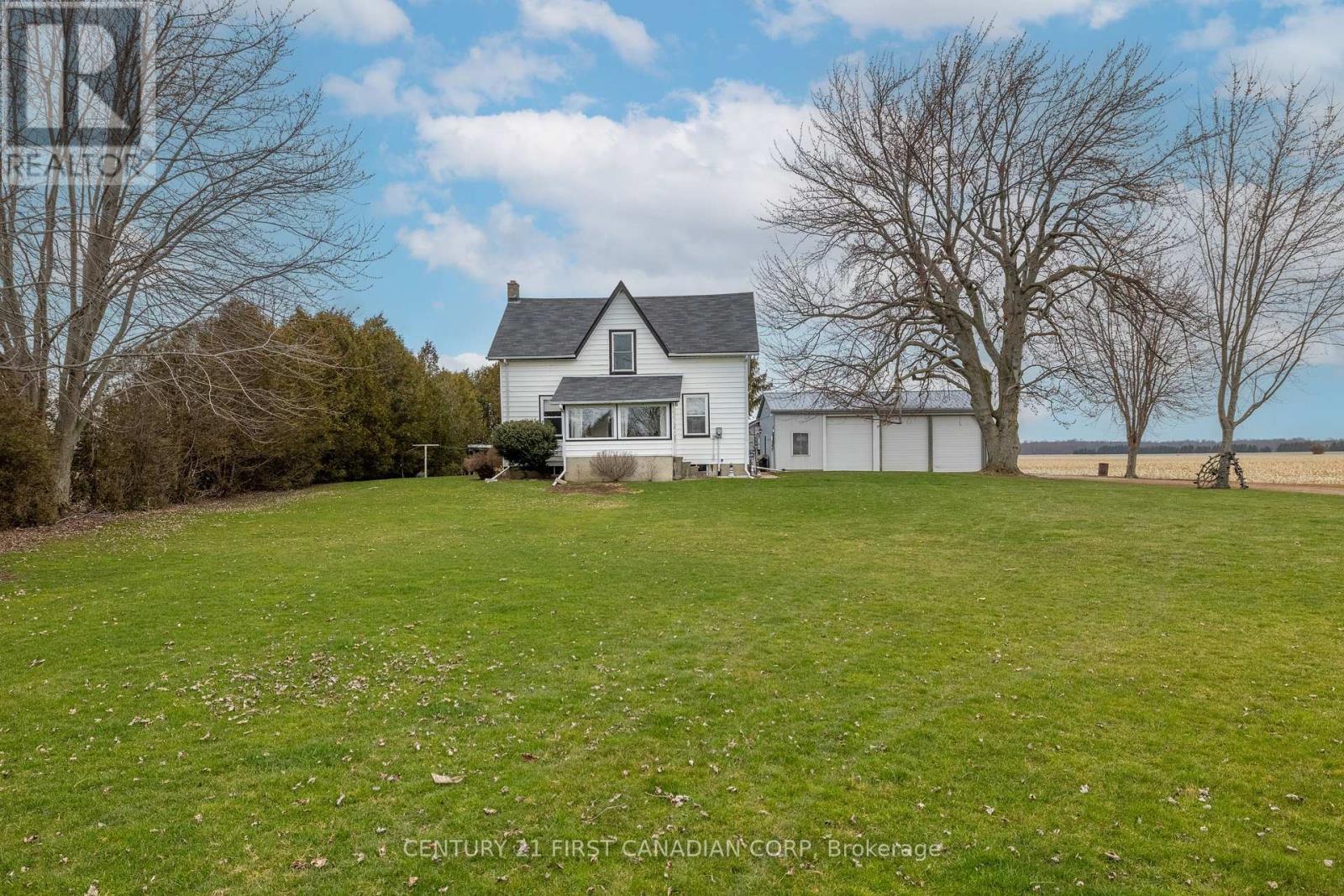 15429 Talbot Tr, Chatham-Kent, Ontario  N0L 1X0 - Photo 2 - X8159840