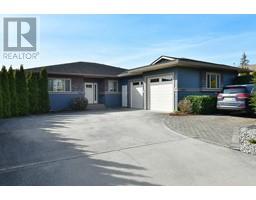 6383 PICADILLY PLACE, sechelt, British Columbia