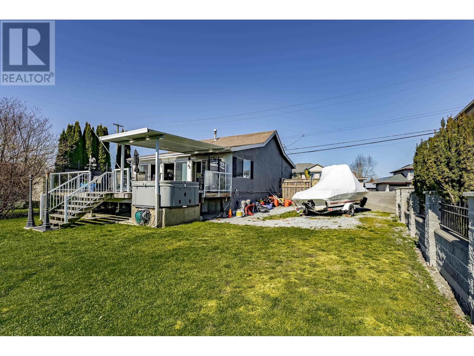 20272 Wharf Street, Maple Ridge, British Columbia  V2X 1A3 - Photo 13 - R2861280