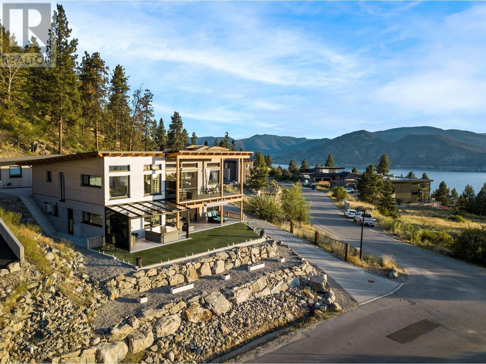 2810 Outlook Way, Naramata, British Columbia  V0H 1N1 - Photo 99 - 10306758