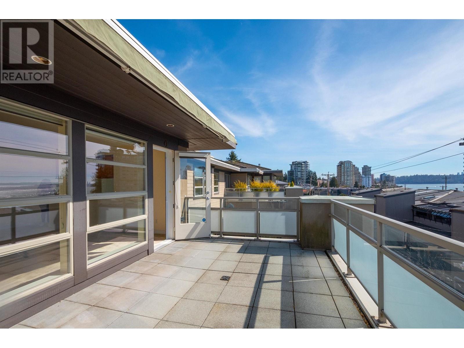 203 2418 Marine Drive, West Vancouver, British Columbia  V7V 1L1 - Photo 7 - R2861525