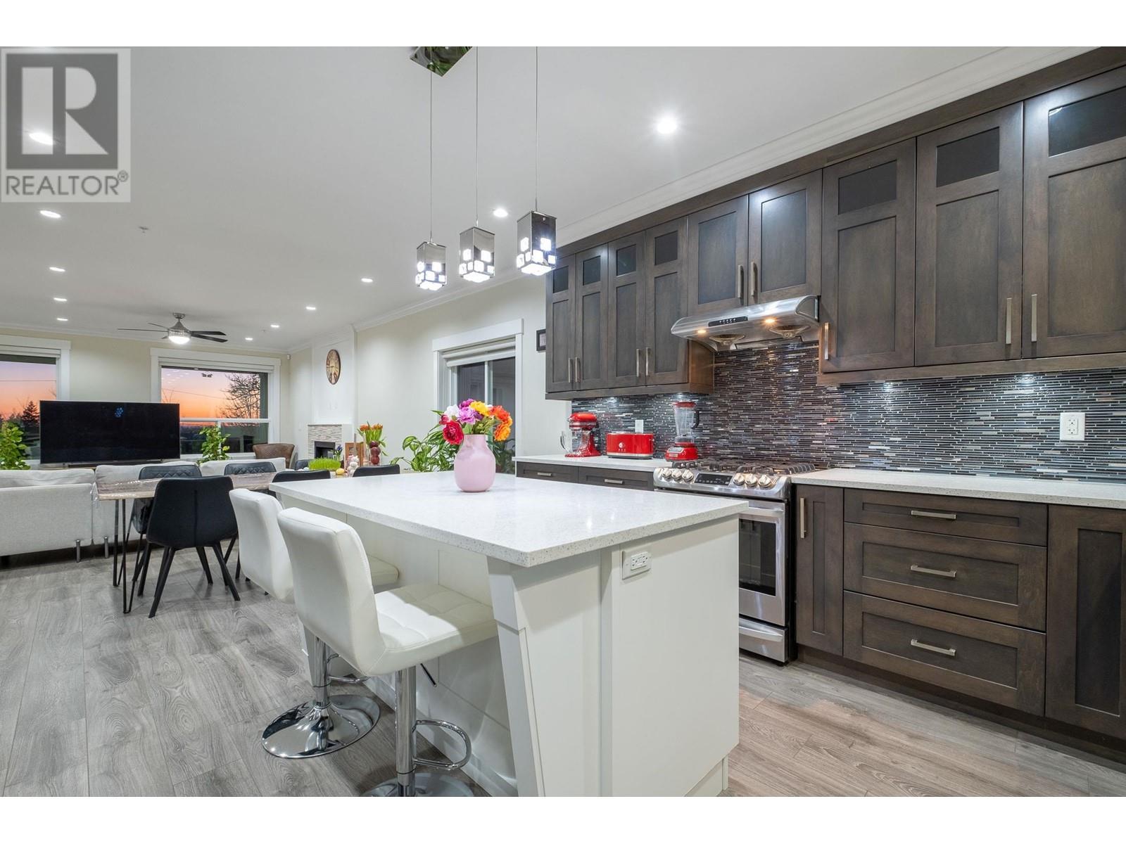 10158 Jackson Road, Maple Ridge, British Columbia  V2W 0H1 - Photo 12 - R2861546