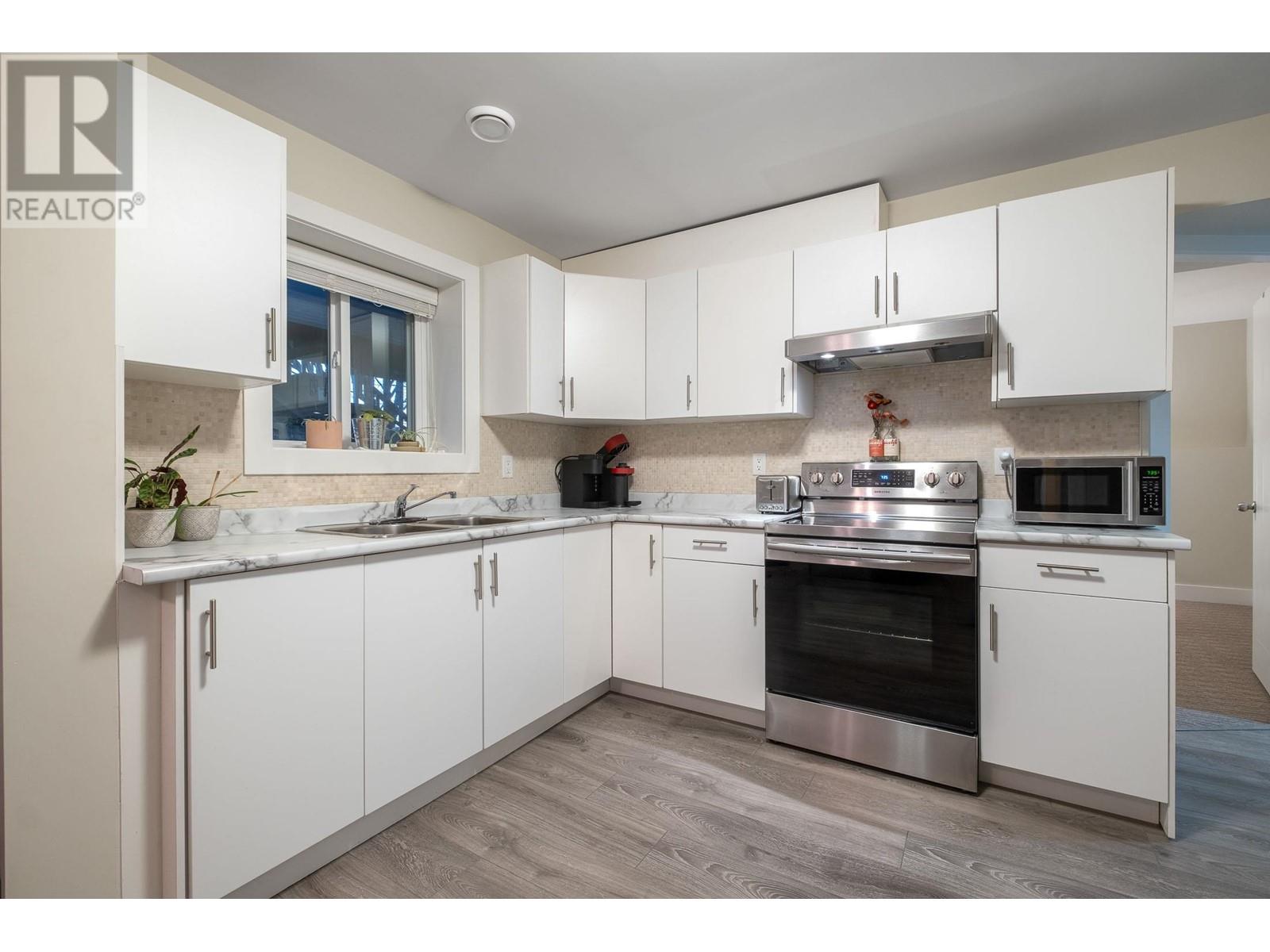 10158 Jackson Road, Maple Ridge, British Columbia  V2W 0H1 - Photo 33 - R2861546