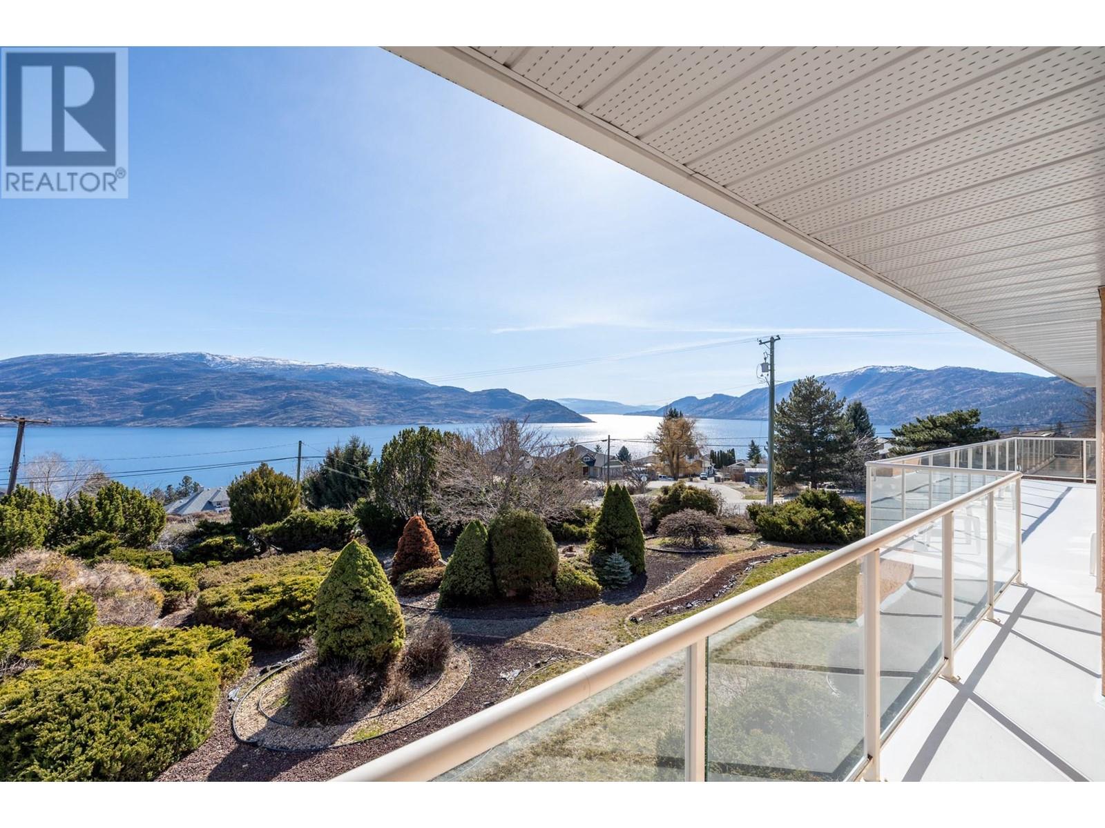 6085 Beatrice Road Peachland