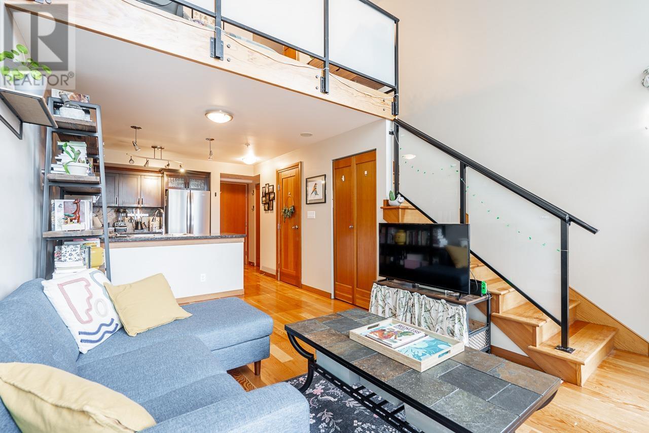 311 10 Renaissance Square, New Westminster, British Columbia  V3M 7B1 - Photo 12 - R2861587