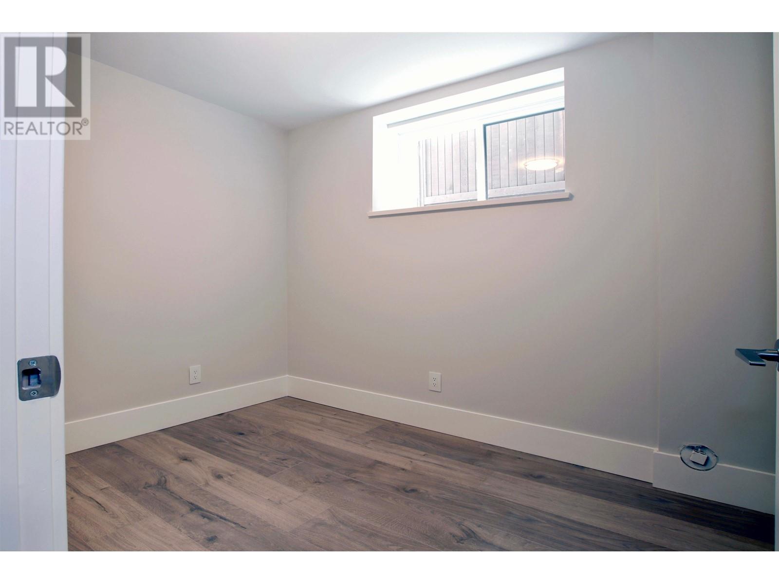 2394 E 38th Avenue, Vancouver, British Columbia  V7M 1C5 - Photo 12 - R2861641