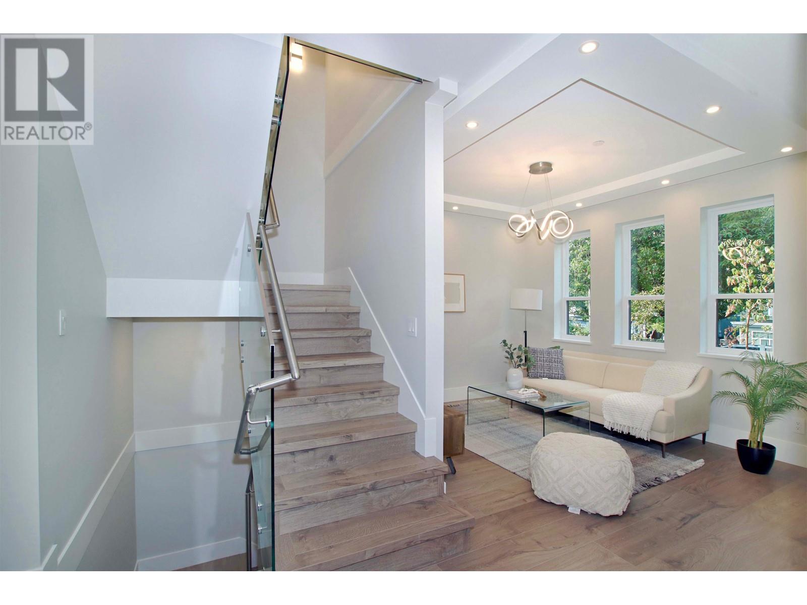 2394 E 38th Avenue, Vancouver, British Columbia  V7M 1C5 - Photo 13 - R2861641