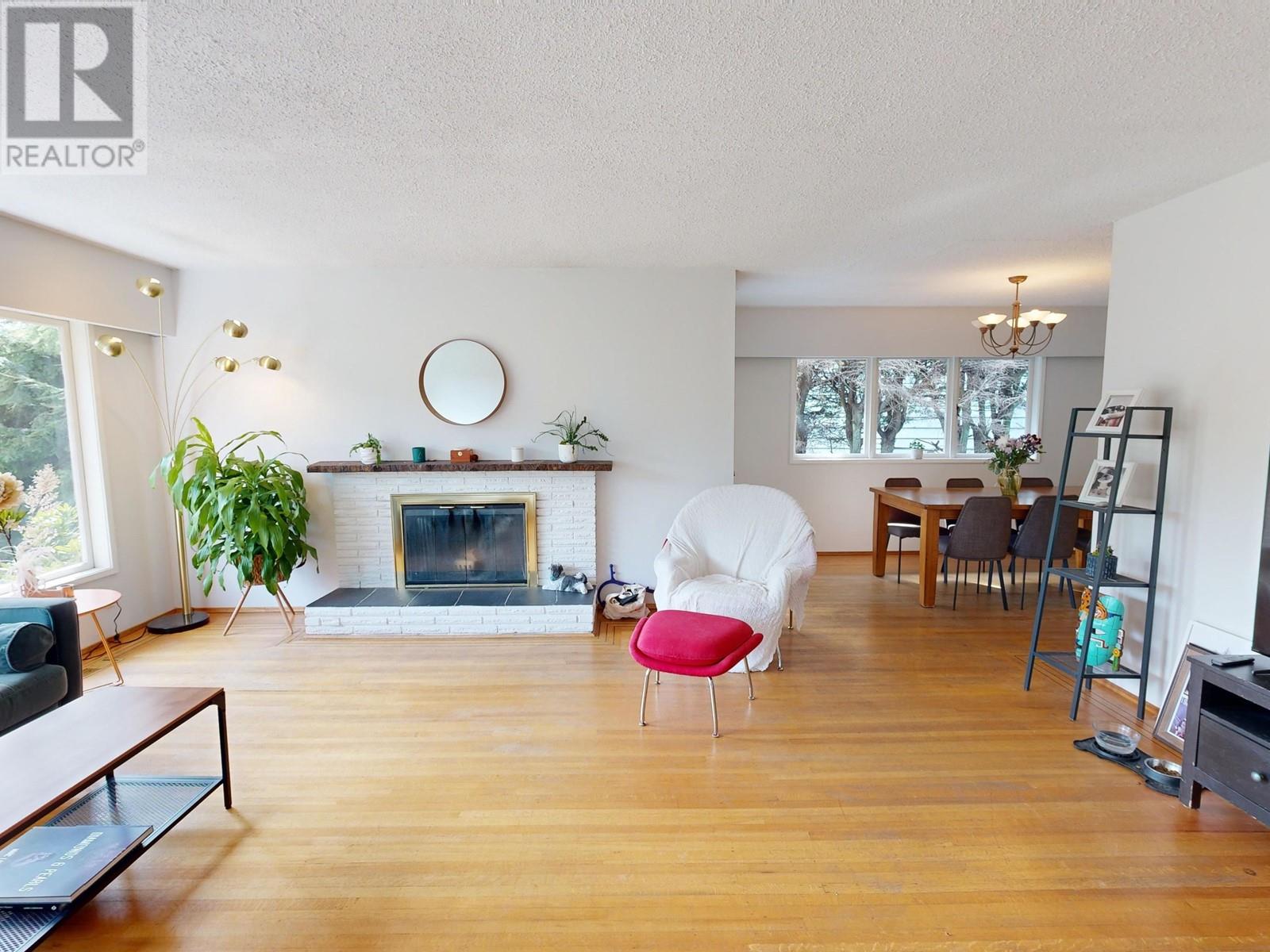 74 Desswood Place, West Vancouver, British Columbia  V7S 1B9 - Photo 17 - R2861598