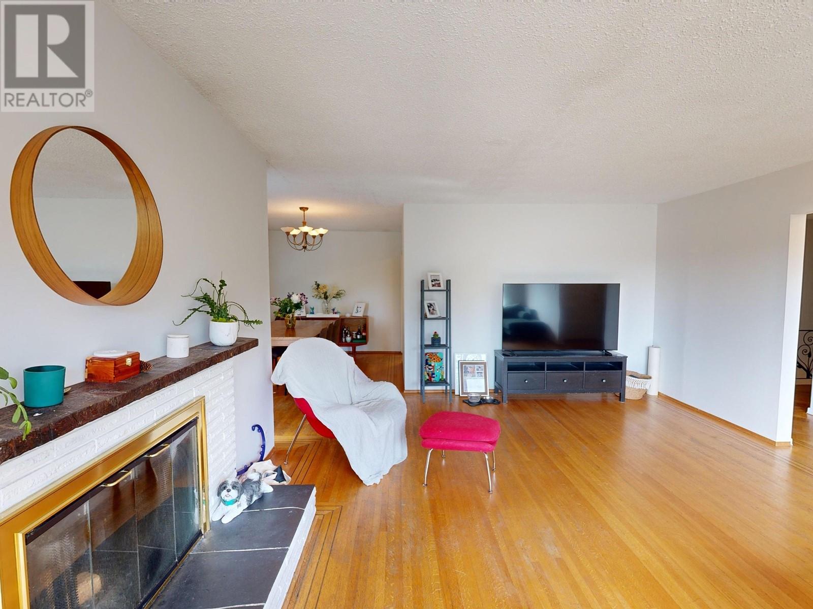 74 Desswood Place, West Vancouver, British Columbia  V7S 1B9 - Photo 18 - R2861598