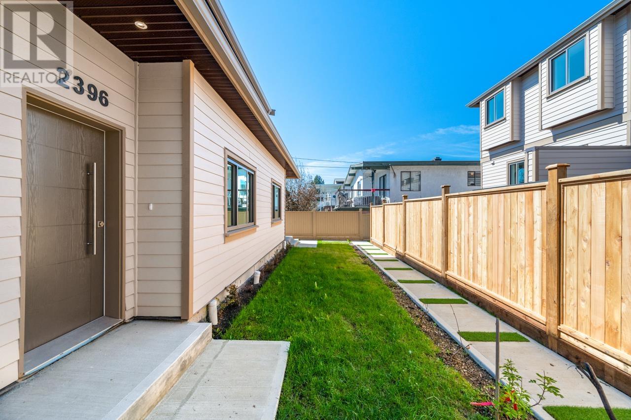 2396 E 38th Street, Vancouver, British Columbia  V7M 1C5 - Photo 9 - R2861657