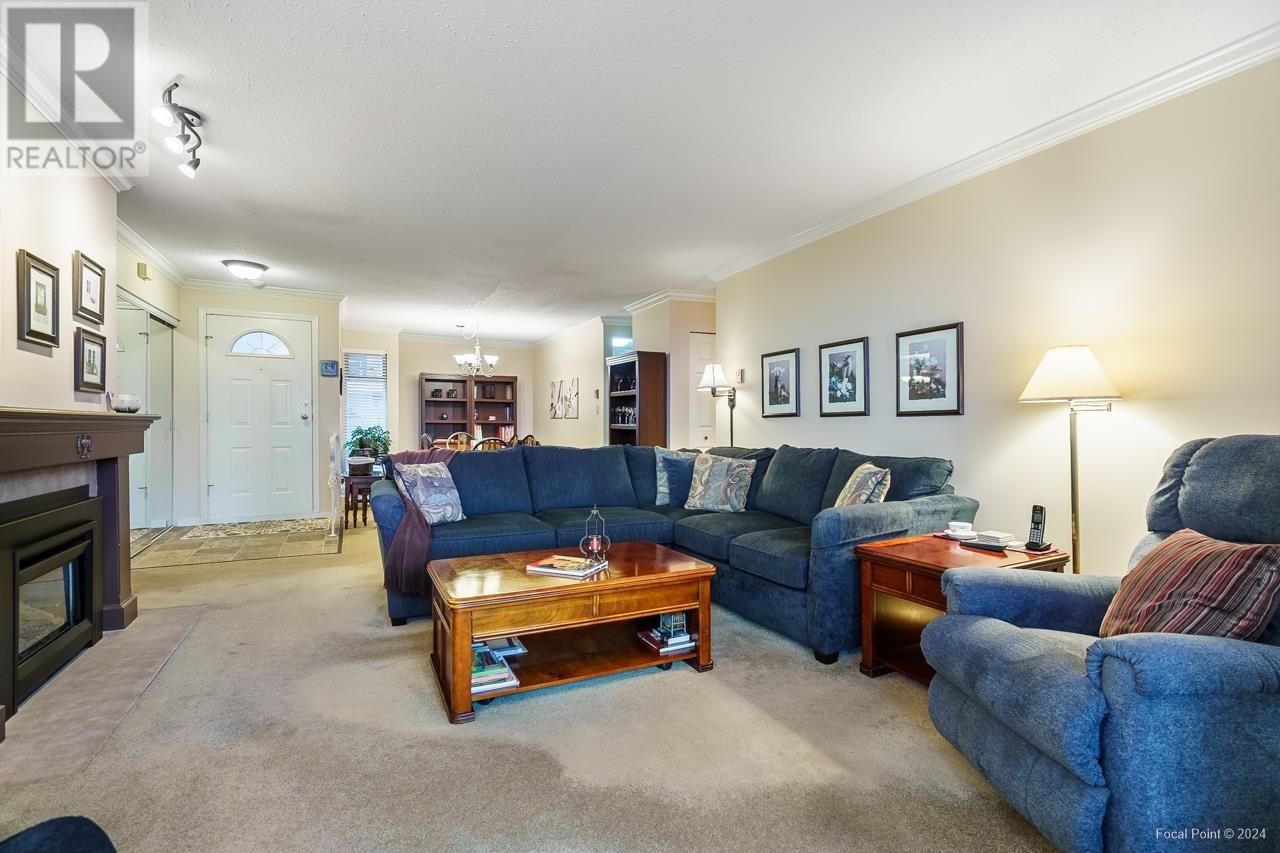 310 2733 Atlin Place, Coquitlam, British Columbia  V3C 5B1 - Photo 4 - R2861673