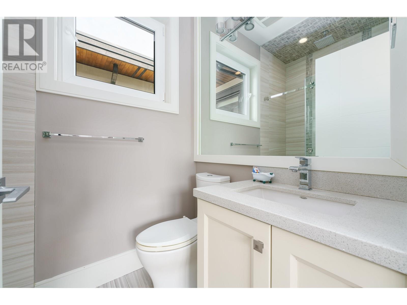 6257 Dickens Street, Burnaby, British Columbia  V5H 1W6 - Photo 19 - R2861677