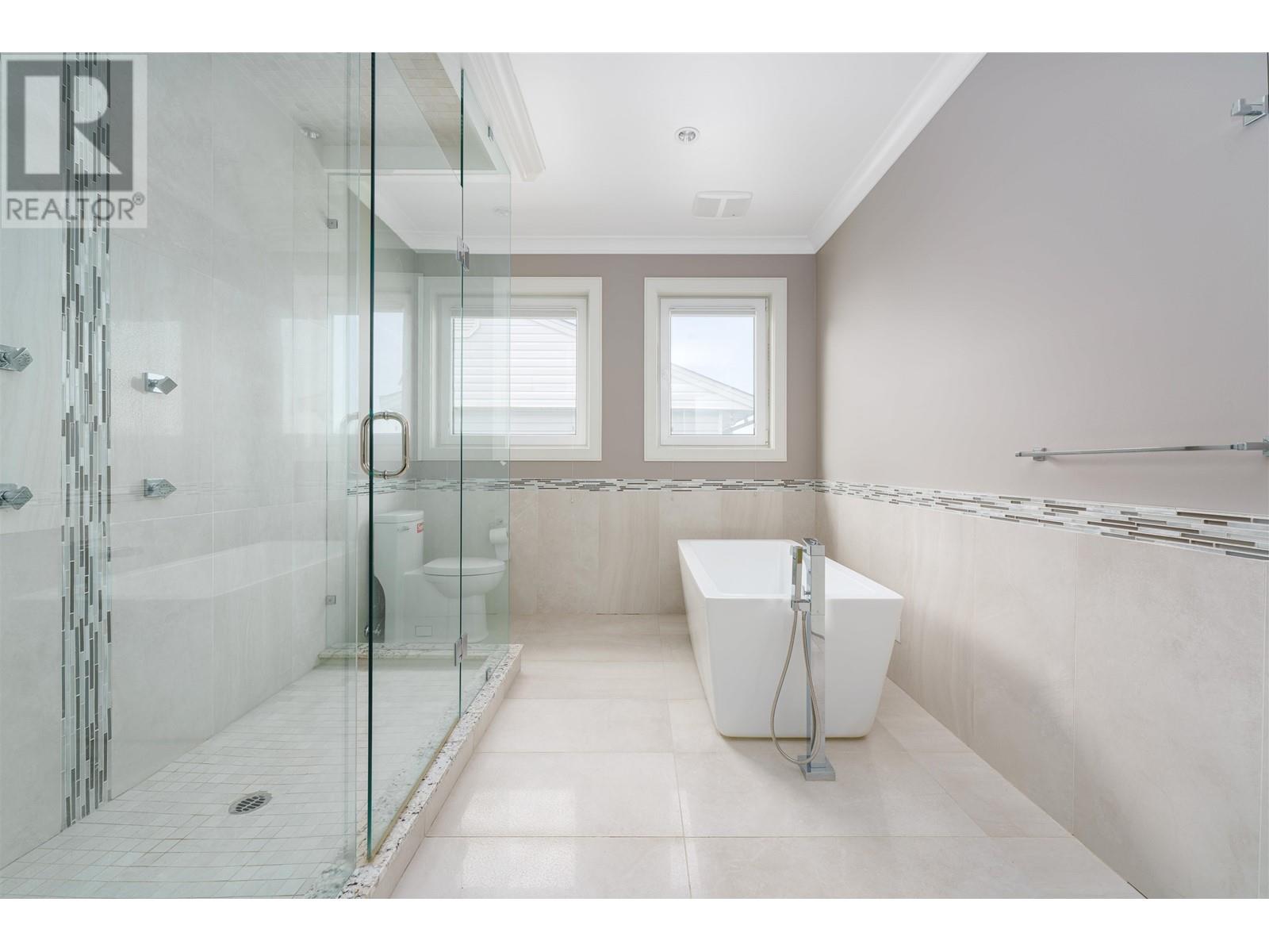 6257 Dickens Street, Burnaby, British Columbia  V5H 1W6 - Photo 23 - R2861677