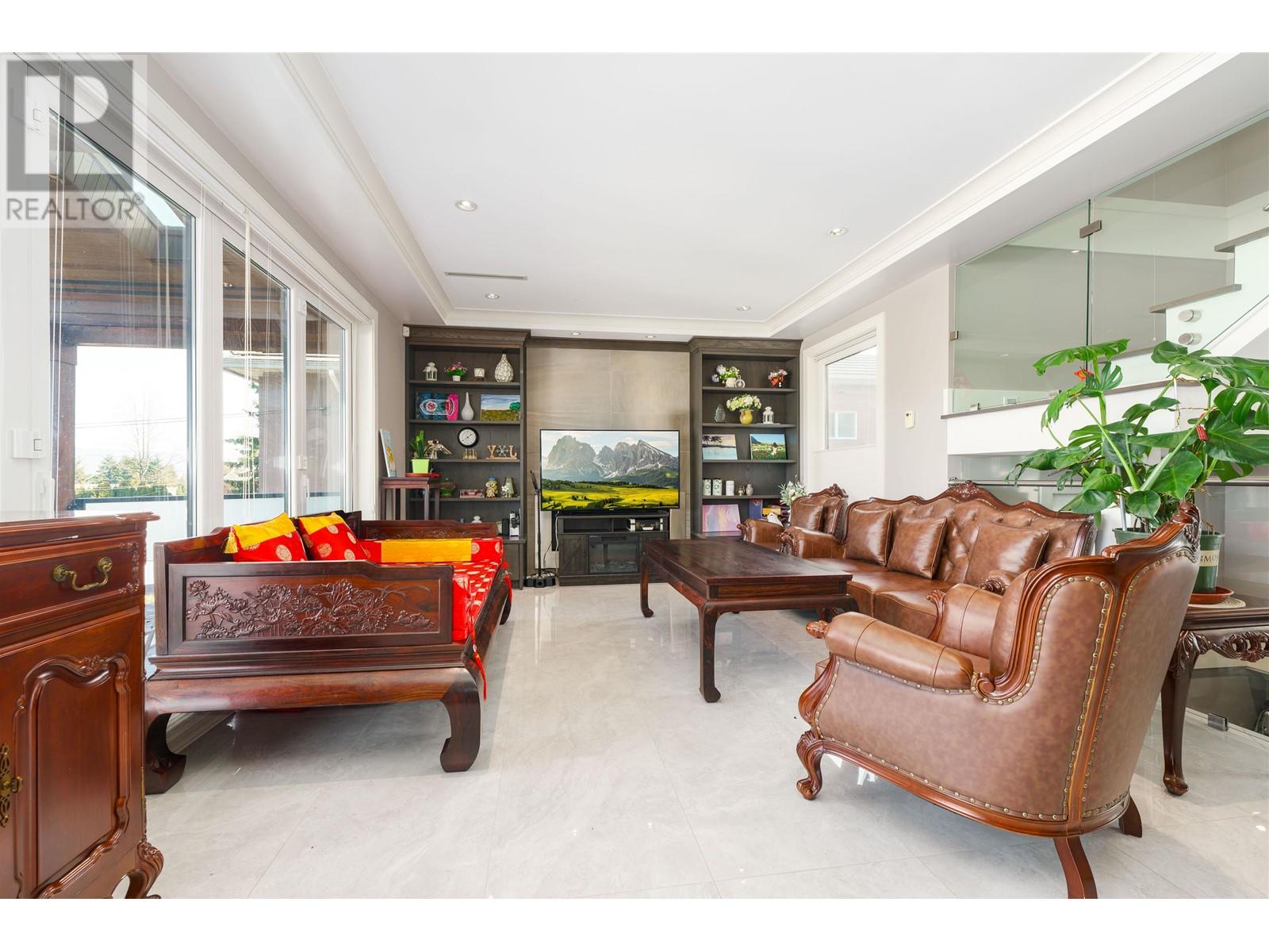 6257 Dickens Street, Burnaby, British Columbia  V5H 1W6 - Photo 8 - R2861677