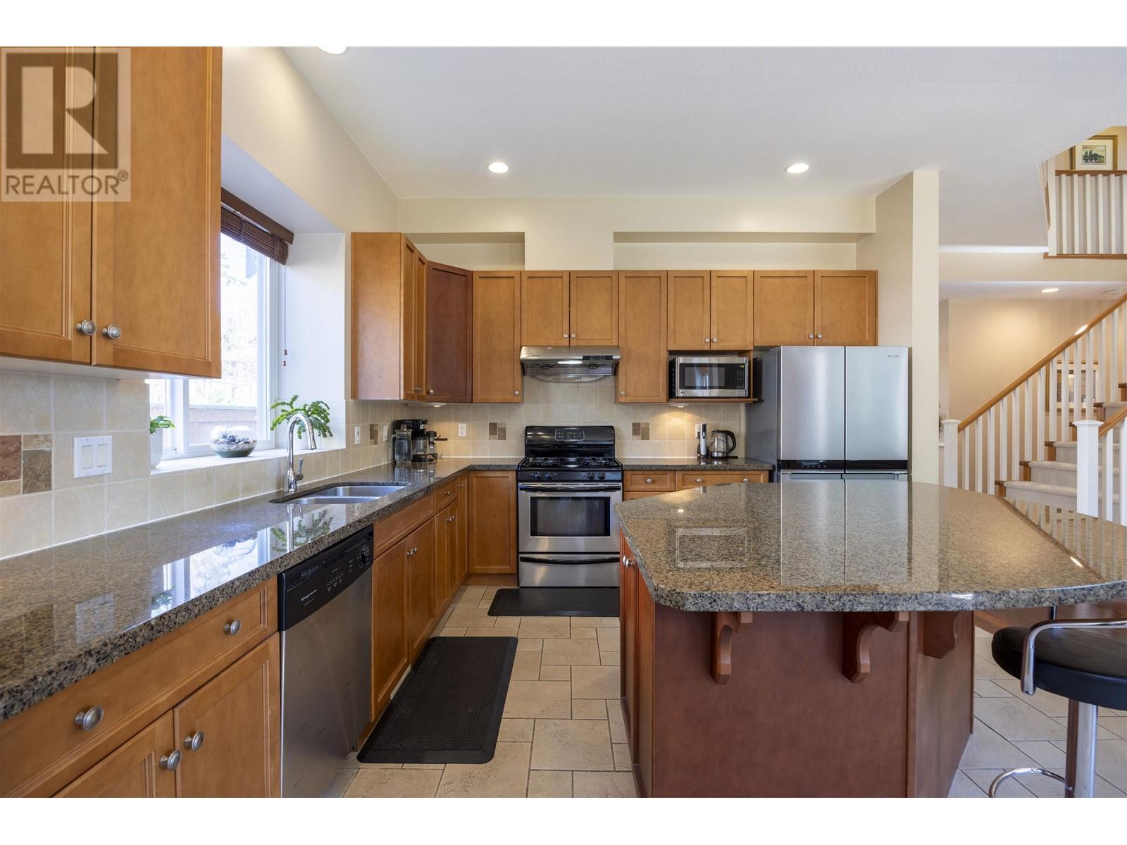 47 Cliffwood Drive, Port Moody, British Columbia  V3H 5J8 - Photo 15 - R2861707