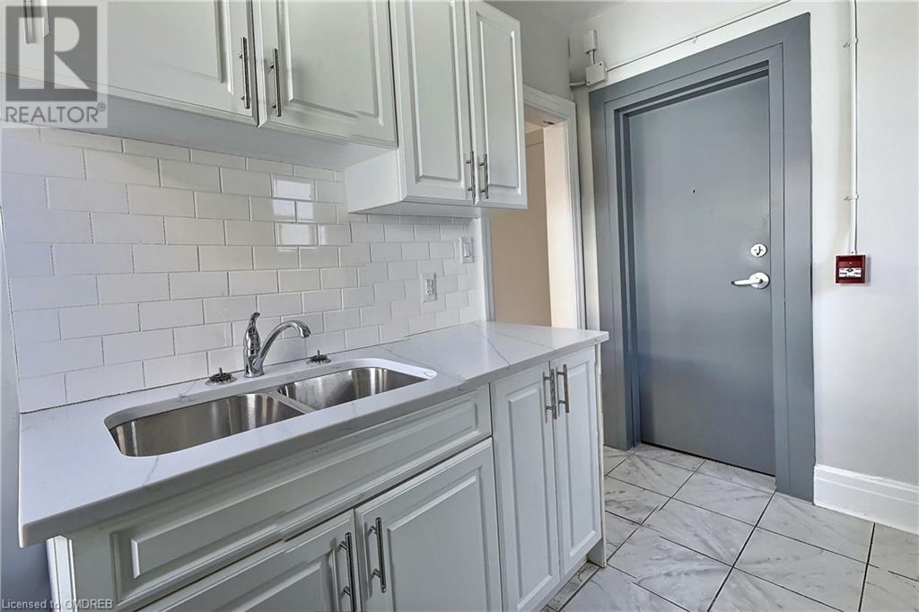 8 Tisdale Street S Unit# 4, Hamilton, Ontario  L8N 2V9 - Photo 5 - 40557320