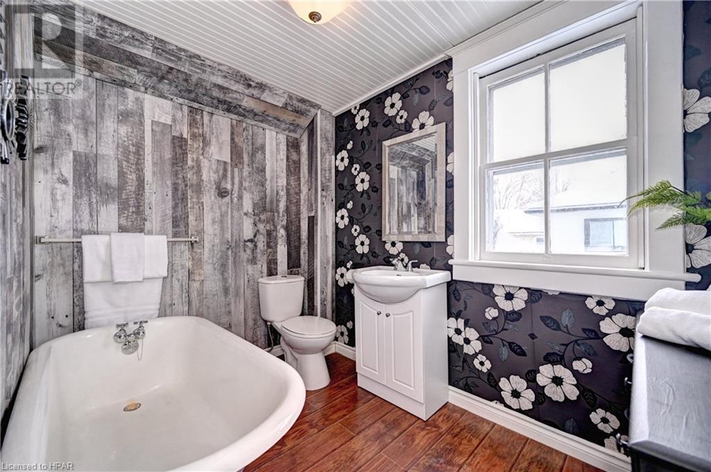 310 Barber Avenue N, Listowel, Ontario  N4W 1R9 - Photo 22 - 40555015