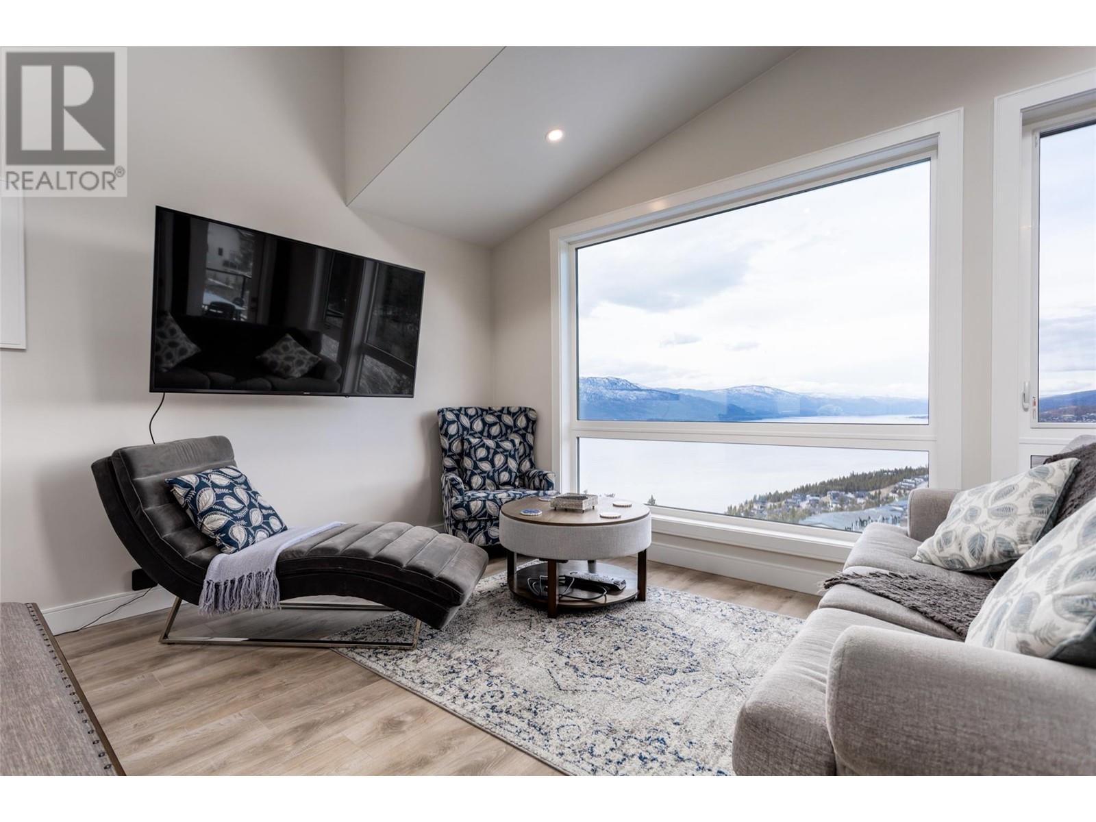 1842 Grey Owl Court Kelowna