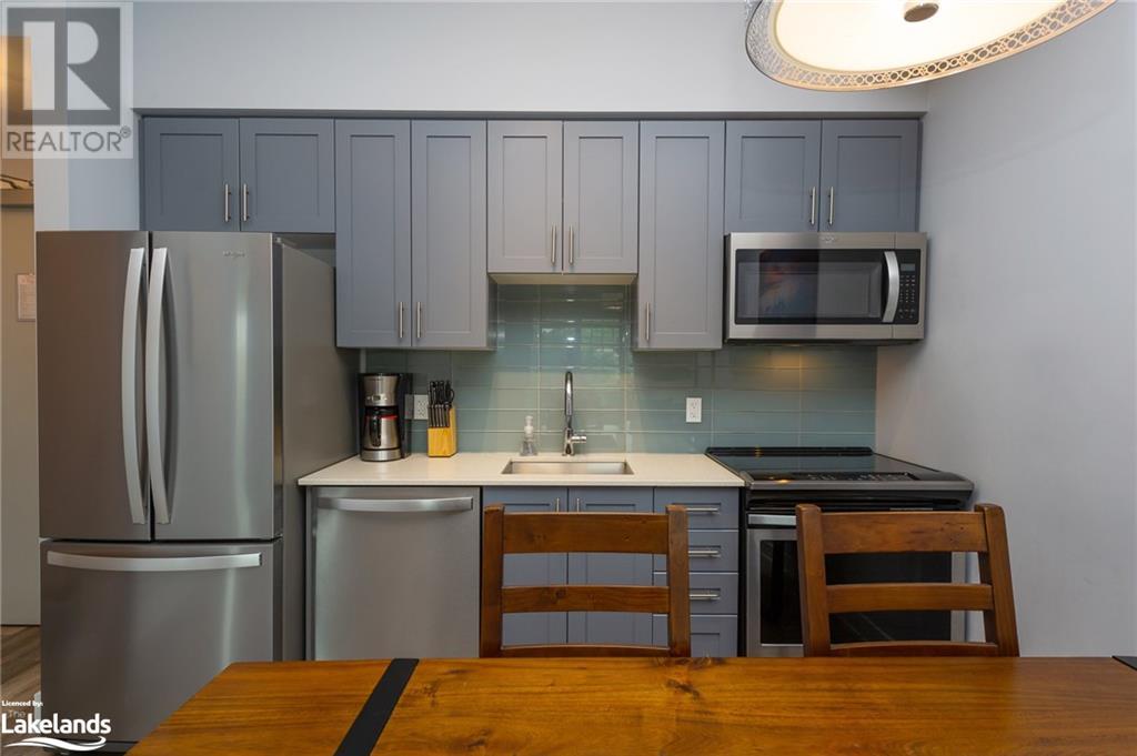 25 Pen Lake Point Road Unit# 416, Huntsville, Ontario  P1H 1A9 - Photo 7 - 40556111
