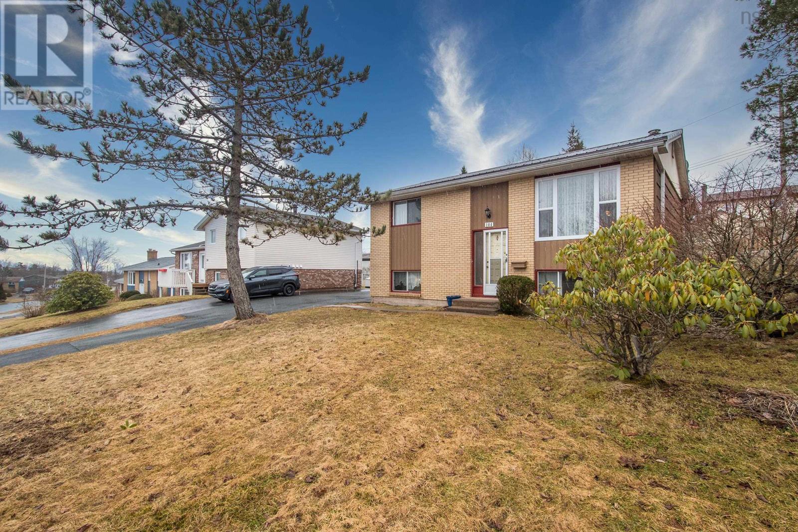104 Hampton Green, Cole Harbour, Nova Scotia  B2V 1M1 - Photo 1 - 202404953