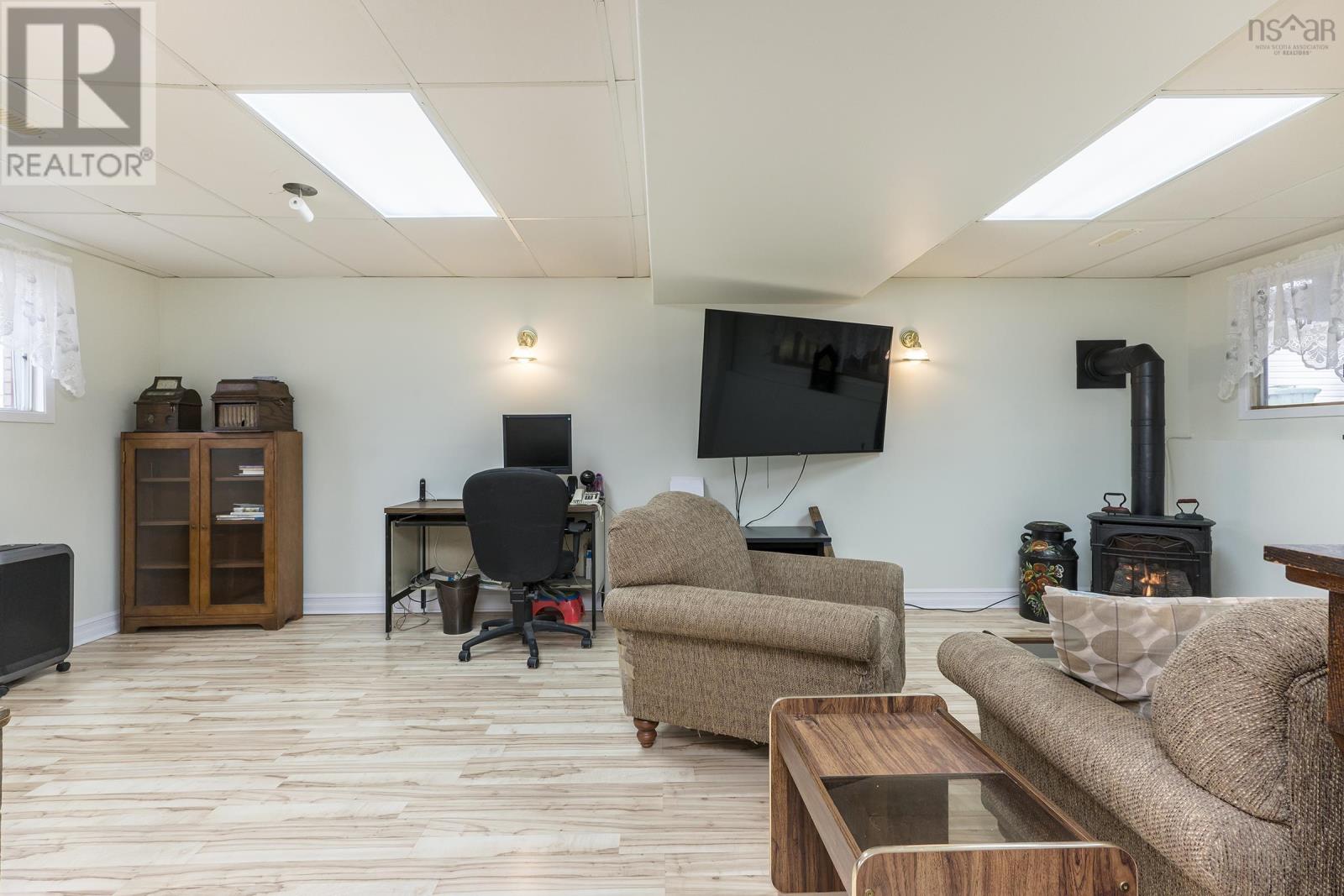 104 Hampton Green, Cole Harbour, Nova Scotia  B2V 1M1 - Photo 33 - 202404953