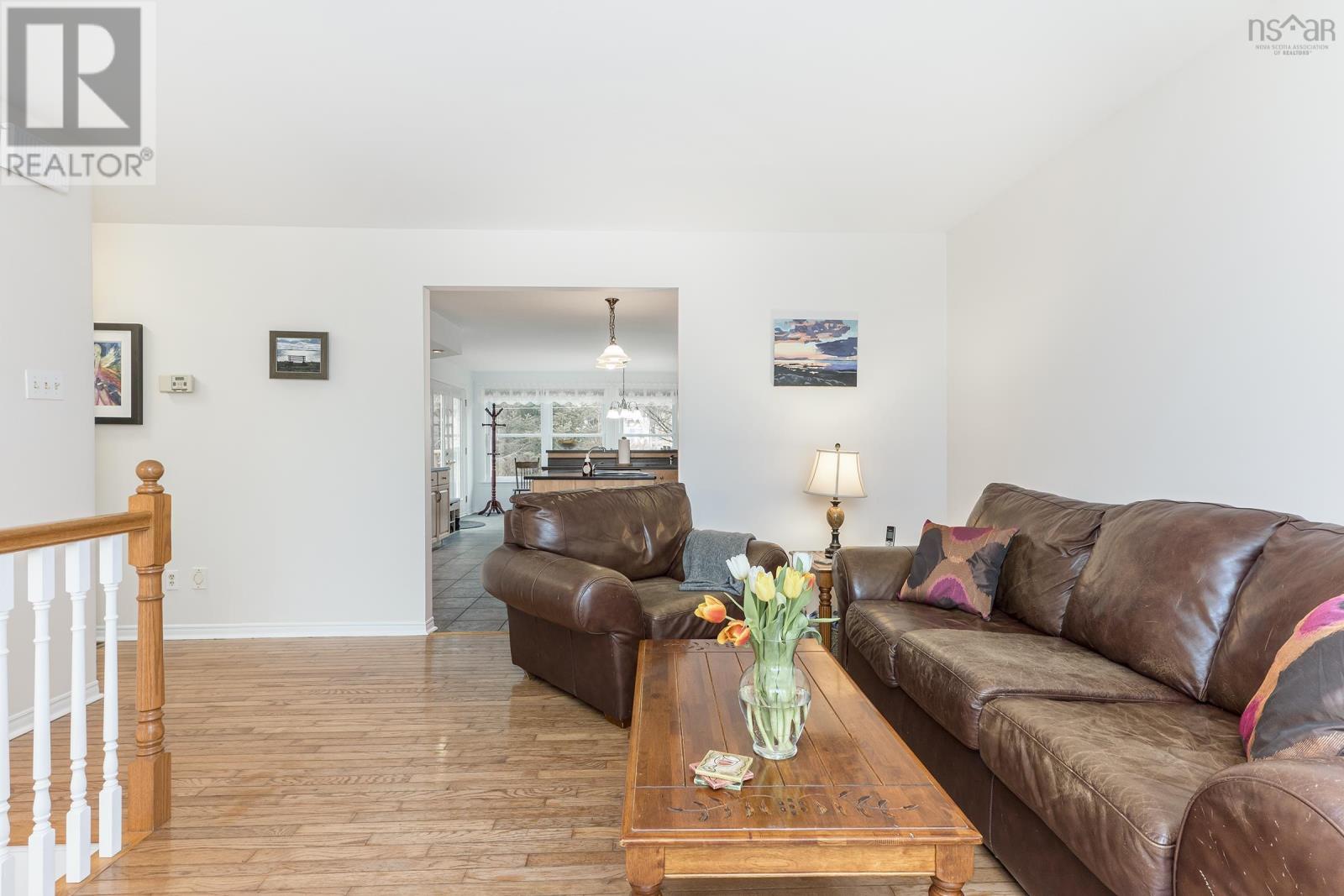 104 Hampton Green, Cole Harbour, Nova Scotia  B2V 1M1 - Photo 6 - 202404953