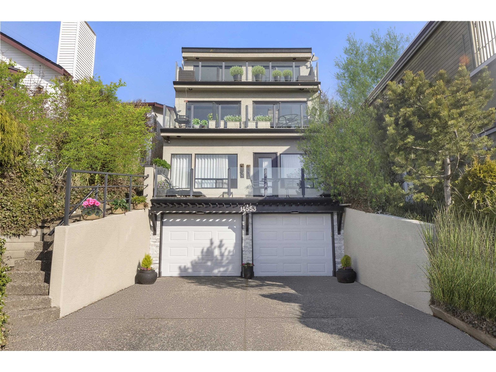 Listing Picture 6 of 40 : 14553 SUNSET DRIVE, White Rock - 魯藝地產 Yvonne Lu Group - MLS Medallion Club Member