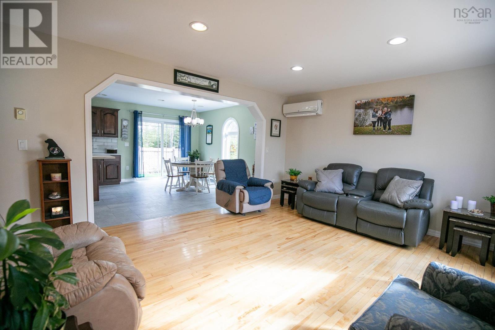 17980 Highway 2, Fenwick, Nova Scotia  B0L 1C0 - Photo 13 - 202405112