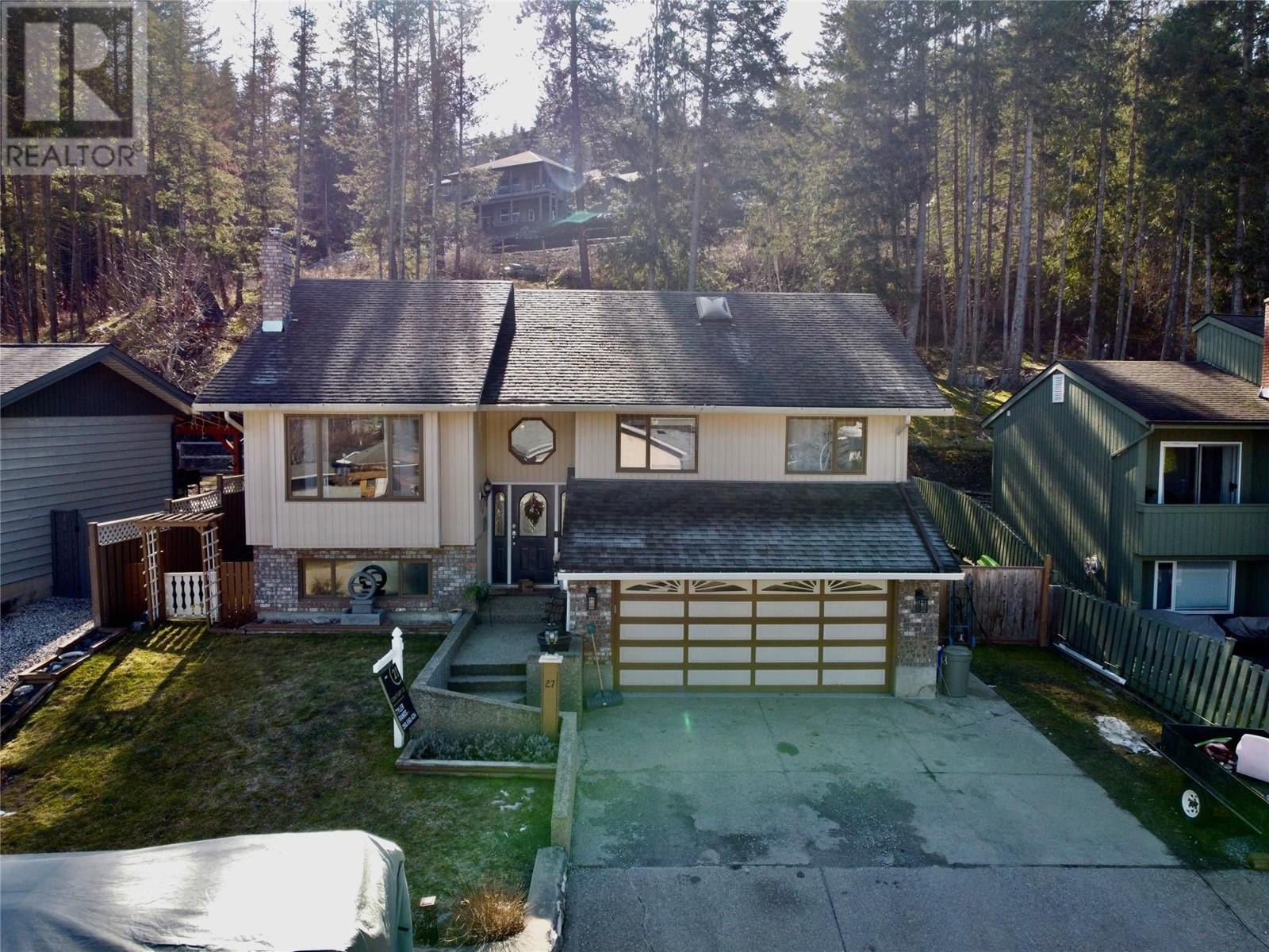27 Preston Crescent, Enderby, British Columbia  V0E 1V1 - Photo 2 - 10304242