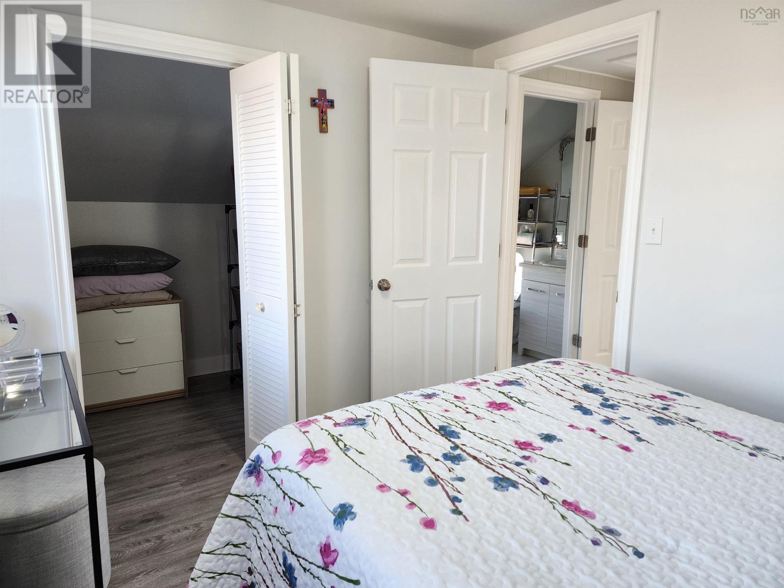 28 Hanway Street, Port Morien, Nova Scotia  B1B 1B8 - Photo 25 - 202405116
