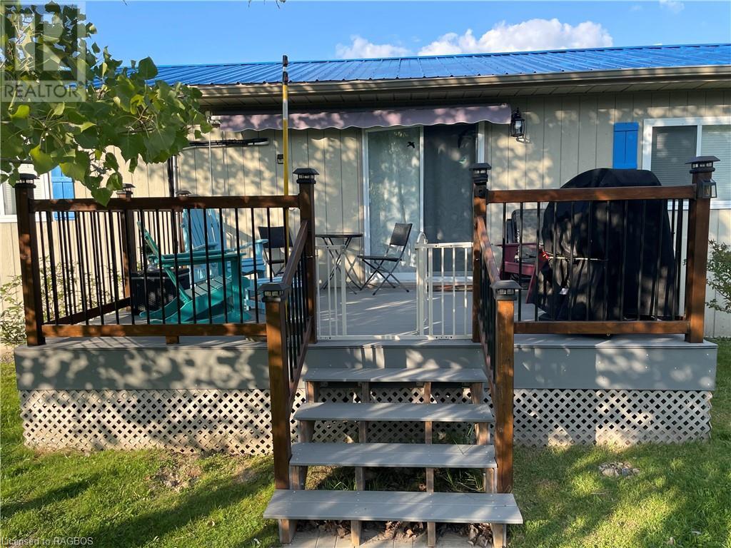 72 Applewood Boulevard, Inverhuron, Ontario  N0G 2T0 - Photo 5 - 40557294