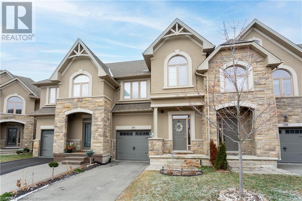 2344 Natasha Circle, Oakville, Ontario  L6M 1N9 - Photo 2 - 40549220