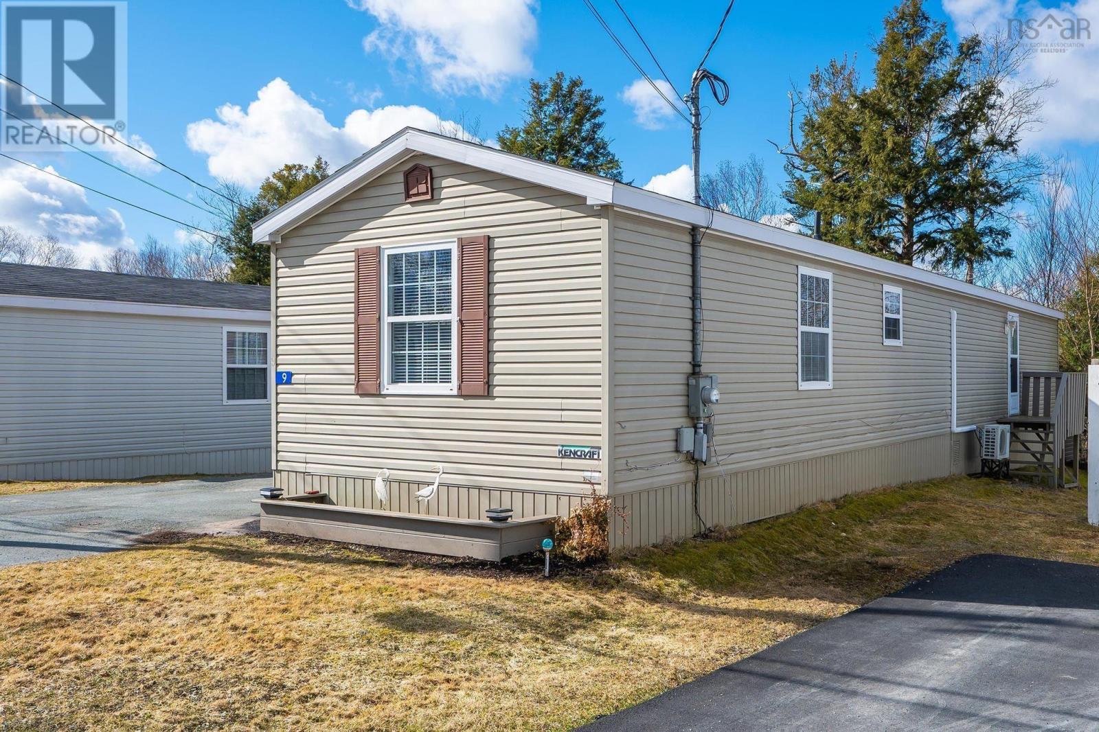 9 Snow White Drive, Lake Echo, Nova Scotia  B3E 1C5 - Photo 27 - 202405124