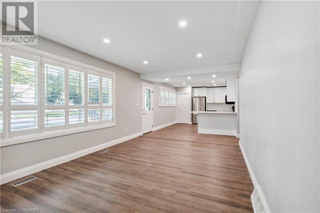 23 Terrance Drive Unit# Upper, Brantford, Ontario  N3R 3G2 - Photo 8 - 40559881