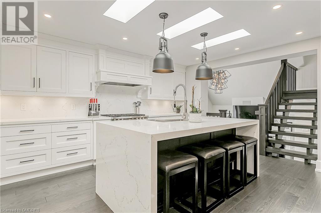 1386 Willowdown Road, Oakville, Ontario  L6L 1X3 - Photo 5 - 40553208