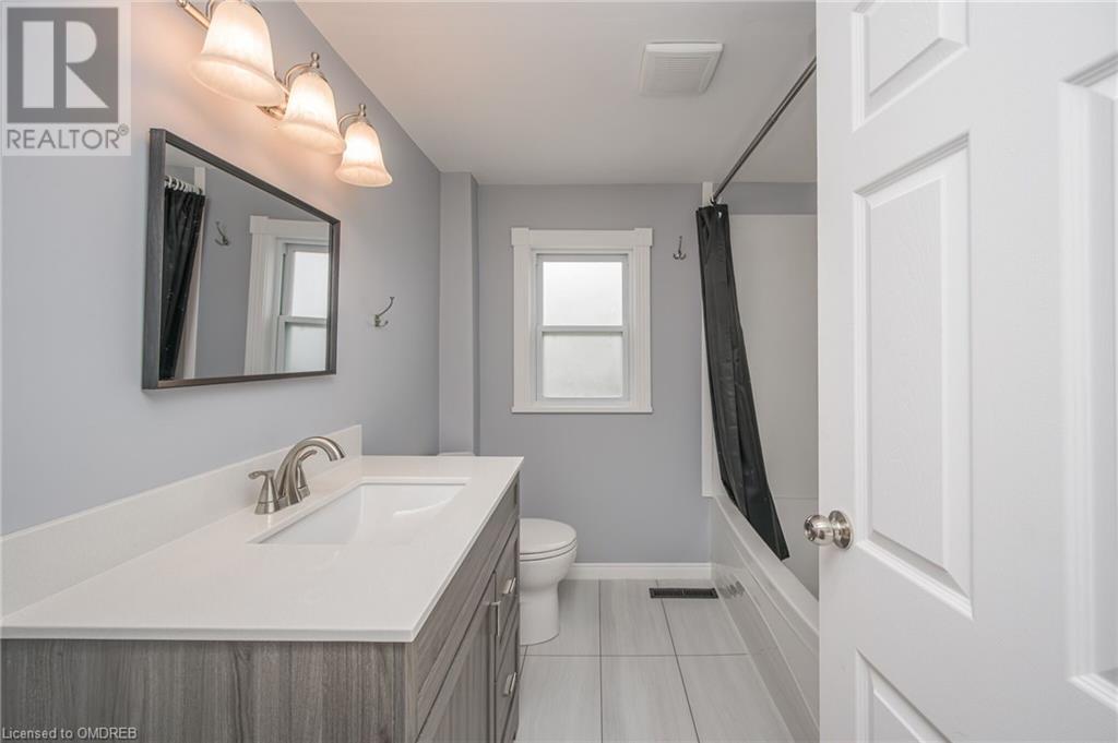 25 Sharpe Avenue, Welland, Ontario  L3C 3R5 - Photo 20 - 40548218